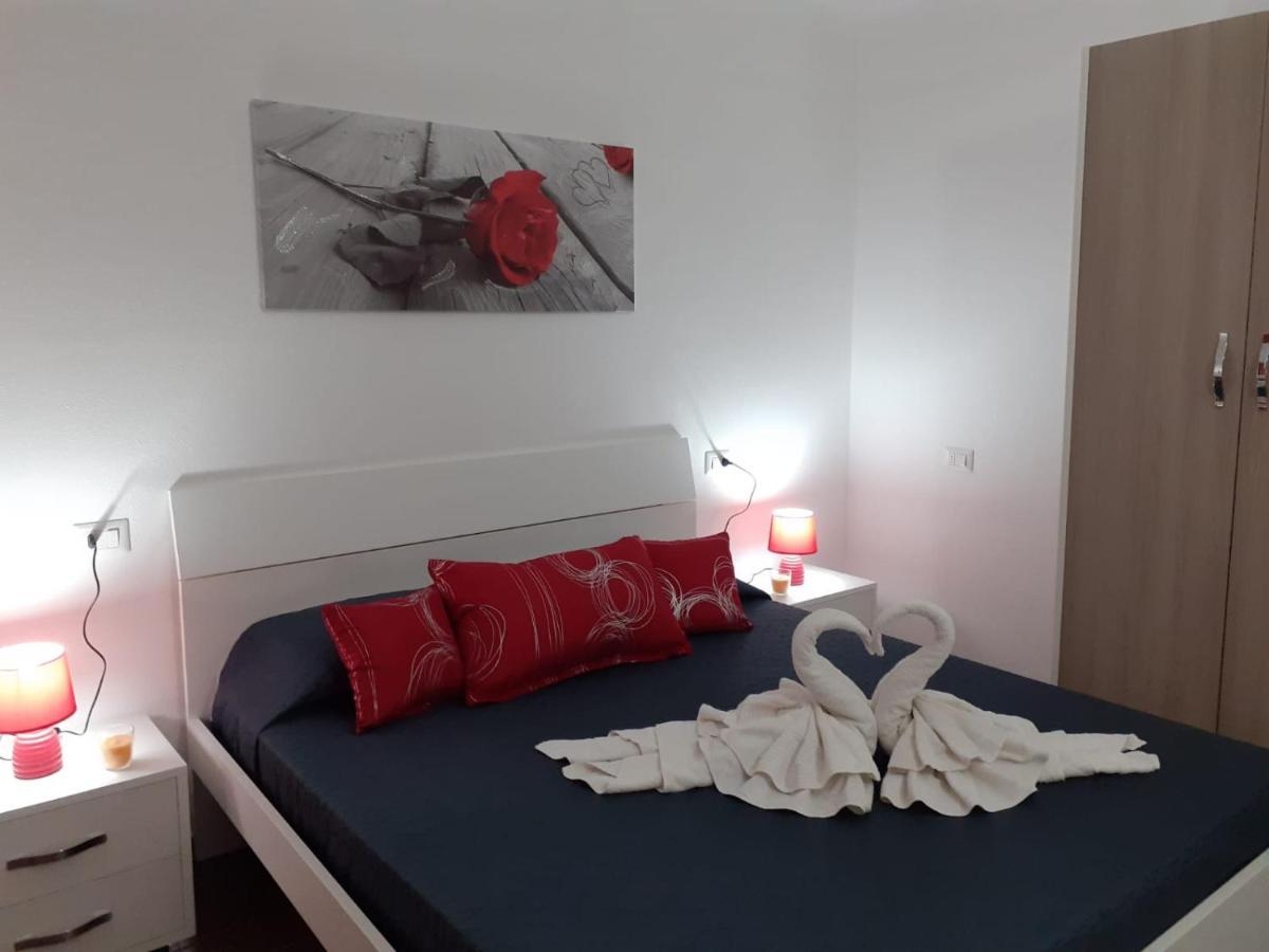 Ferienwohnung Sos Appentos 3 - Indipendente 4/6 Posti Letto Siniscola Exterior foto